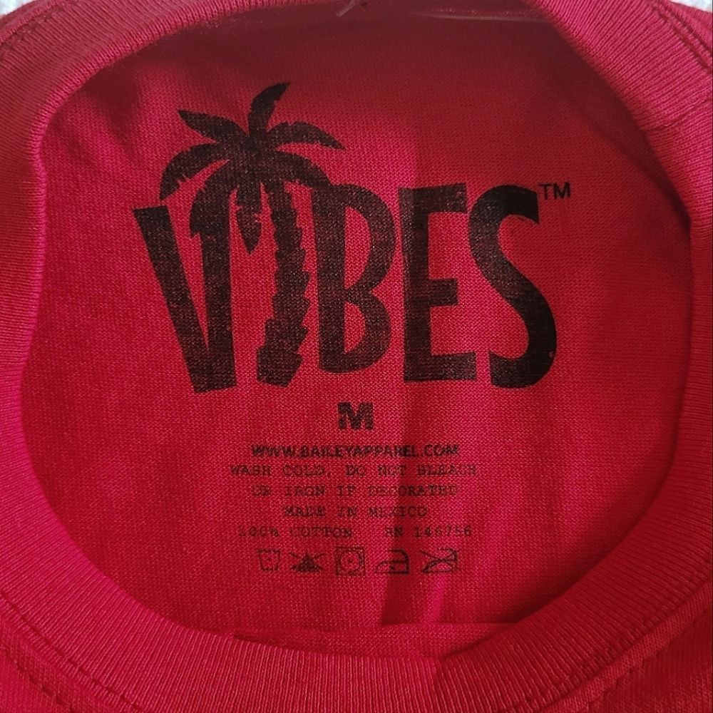 VIBES😎 Legendary Hustle Teddy Bear🧸 Graphic Tee👕 - NWOT - Picture 5 of 10